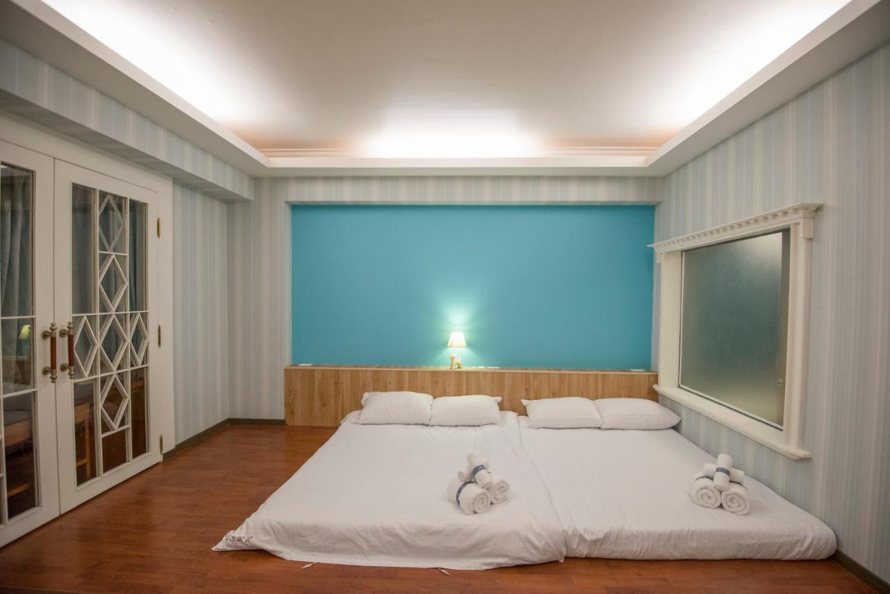 Kaohsiung Time'S Hotel Eksteriør billede